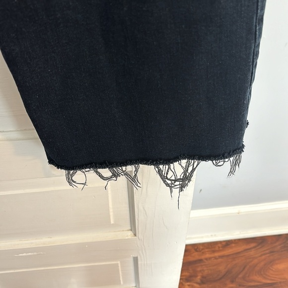 Zara Women's Frayed Hem Ankle Jeans - Picture 3 of 4